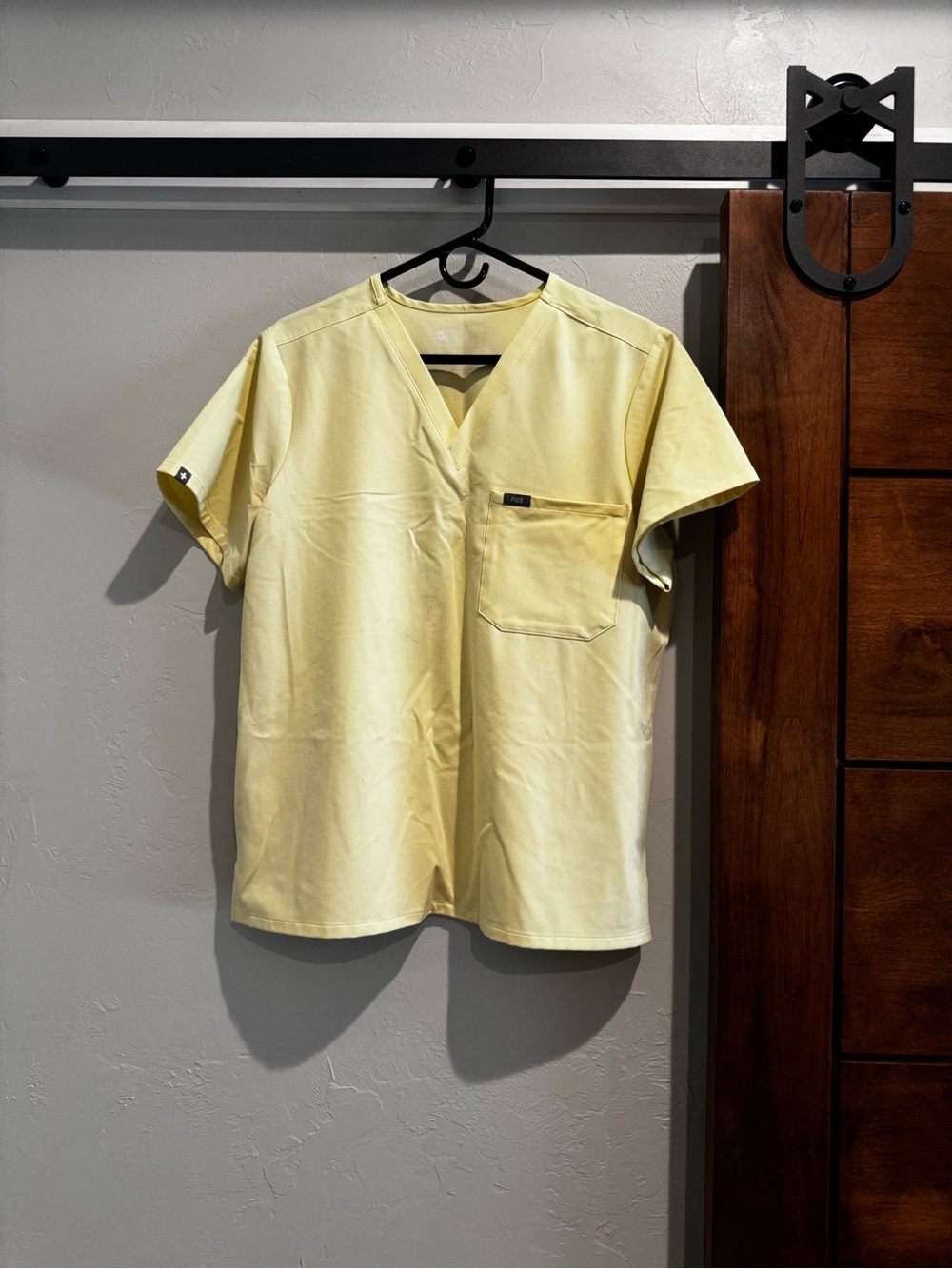 FIGS Catarina Scrub Top